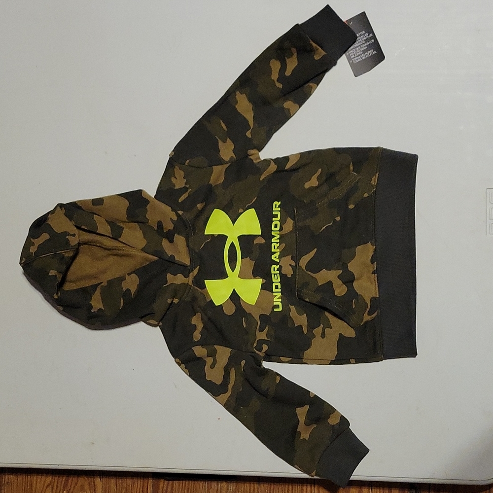 NWT Under Armour kids sweatshirt